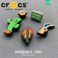 Jibbitz cross charms ใหม่ อุปกรณ์เสริมรองเท้า cross ลายดอกไม้ 2023