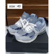 NB 2002R proteck casual running/