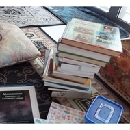 BUKU-BUKU STUDENT UITM (preloved)