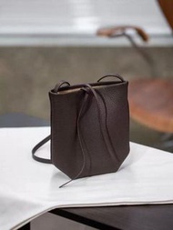 THE ROW PARK迷你真皮小水桶包