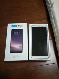 Vivo v7+手機