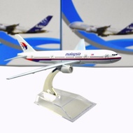 Malaysia Airlines B777 (MH 17 Edition) Aircraft Model 16cm Die-cast Metal Airplane Model Plane Kids 