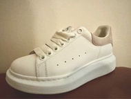 Alexander McQueen 新款小白鞋/37size 
