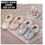 (LC-JKT) SP- R97 GIRLS' SANDALS WITH ADHESIVE VARIATIONS, LACE AND BACK, LIGHT, EVEN OUT, SIZE 23-34