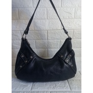Esquire Leather Shoulder Bag