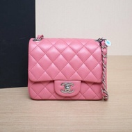CHANEL CF口蓋包方胖子17粉色羊皮晶片開銀扣肩背包