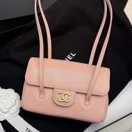 💎Chanel香奈兒｜Preppy coco 櫻花粉荔枝紋皮金扣｜閒置新芯片款