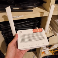 HUAWEI HG8145V5 DUALBAND PORT GPON ROUTER biru (NO WOMAN)