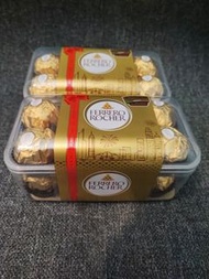 Ferrero rocher 16粒裝費列羅金莎朱古力拜年禮盒禮品意大行創藝 Italian Creations 原產地：意大利朱古力脆榛子粒及牛奶朱古力外層Paul Lafayet 法式焦糖燉蛋禮券