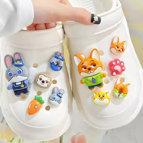 Zootopia Rabbit Judy Shoes Charms Nick Wilde Fox for Accessories Sandals Clogs Diy Decoration Slippe