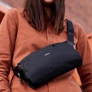 Bellroy Lite Sling 7L Lightweight Chest Bag Magnetic Crossbody for Cycling Australia Daypack