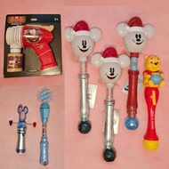 鋼鐵俠泡泡槍發光棒Disney marvel avengers iron man bubble gun lighting machine 香港迪士尼樂園聖誕米奇小熊維尼泡泡機Hong Kong Dis