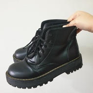 HITAM Preloved Cod!!! Used dr.martens martin Black boots