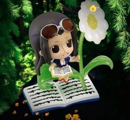✴️清屋✴️Petit Chara Land Figure(Nico Robin Reading)