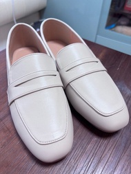 Maison de Seoul 米白色樂福鞋