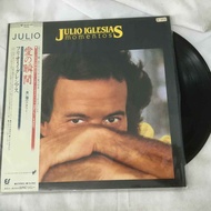Julio Iglesias – Momentos 12-Inch Vinyl Record K683