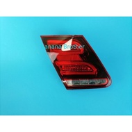 FOR  Mercedes-Benz E W212 14 15 16 E200 E260 E320 E300 Taillamp Rear Lamp Tail Light Tail lamp Taill