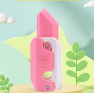 READY Gravity Carrot Knife 3D Printing / Plastik Cute Carrot Knife / Anti Gravity Carrot Knife toys