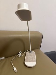 無線充電護眼檯燈