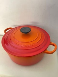 Le Creuset 24cm Round Orange Flame
