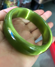 [HCM]{ SIÊU HOT }  Vòng tay đá Mắt mèo bản lớn đủ màuhàng mới đẹp như hình.NI 53-58