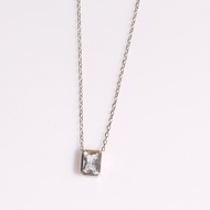 SWAN - Emerald Bezel Necklace สร้อยคอเงินแท้ พร้อมจี้ฝังเพชร  cubic zirconia  สไตล์เรียบหรู ดูดี