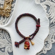 山與珠寶手作 Studio 原創客製 // 阿拉善瑪瑙吞金獸小鈴鐺手鏈