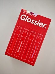 現貨🥰 Glossier Glossier You Perfume Sampler Set edp eau de parfum 1.5ml x 4 scents. ✅️ in Glossier You
