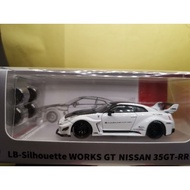 CM Model 1:64 diecast