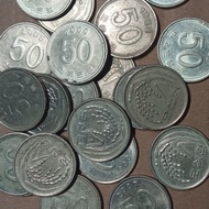 Koin Korea Selatan 50 Won tahun acak 