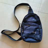 [USED] Tigernu x Tuff Men Front Chest Bag Sling Bag
