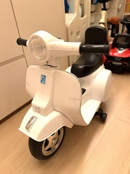Vespa 偉士牌 兒童電動電單車 玩具車