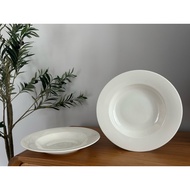 Pasta Plate Spaghetti There Is A Hole. White New Products 1