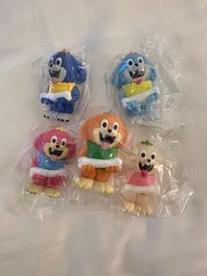 全新 medicom toy VAG Vinyl Artist Gacha Series 43 Headlock Studio Johnny Uluru Bg bear Jessica Ng  How