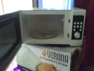 Microwave Verona type R7208G