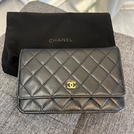 CHANEL 黑金WOC菱格紋荔枝牛皮包