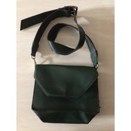 HIJAU Preloved green mclane sling bag