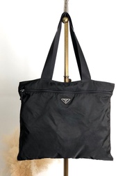【日本直送 名牌中古包】PRADA 普拉達 手提包 黑色 三角標誌 尼龍 托特包 vintage