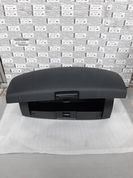 ช่องเก็บของพร้อมฝาปิดคอนโซนหน้า สีดำ สีเบจ NISSAN MARCH K13  NISSAN ALMERA N17 ตัวแรกเท่านั้น minor 