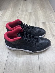 Air Jordan 11 Low IE