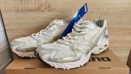 Mizuno Wave Rider 10 運動鞋