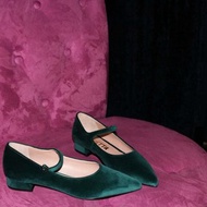 Dorothy 珍珠錶帶天鵝絨平綠色