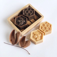 Coffee Scrub & Honey Bee | Honey & Coffee Soap
