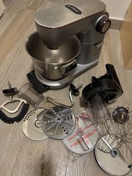 Bosch OptiMUM廚師機