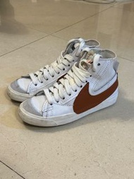 Nike blazer mid 77 jumbo