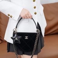 Chanel/香奈兒 25N滑雪系列黑色絲絨月牙包手提包單肩包斜挎包 帶票。