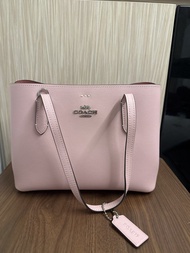 Coach 粉紅色手袋