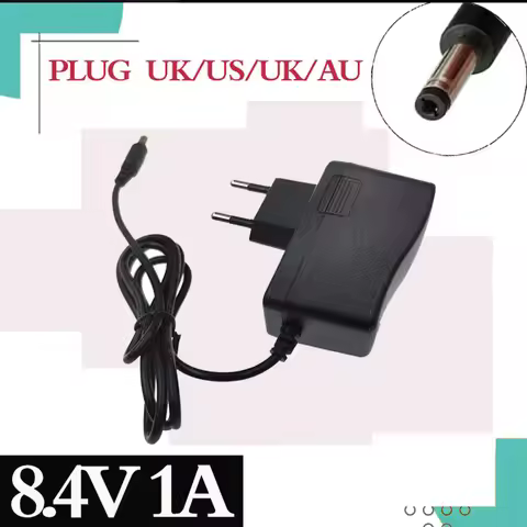 8.4V 1A Charger 7.4V 18650 110-220V Lithium Battery Charger DC 5.5mm * 2.1 portable charger EU / AU 