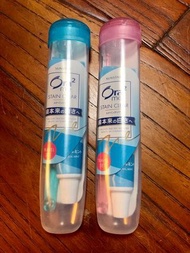 Ora2 me 淨白無瑕牙膏連牙擦套裝x2 (粉紅/粉藍）