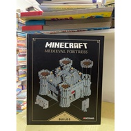 MINECRAFT MEDIEVAL FORTRESS BOOK